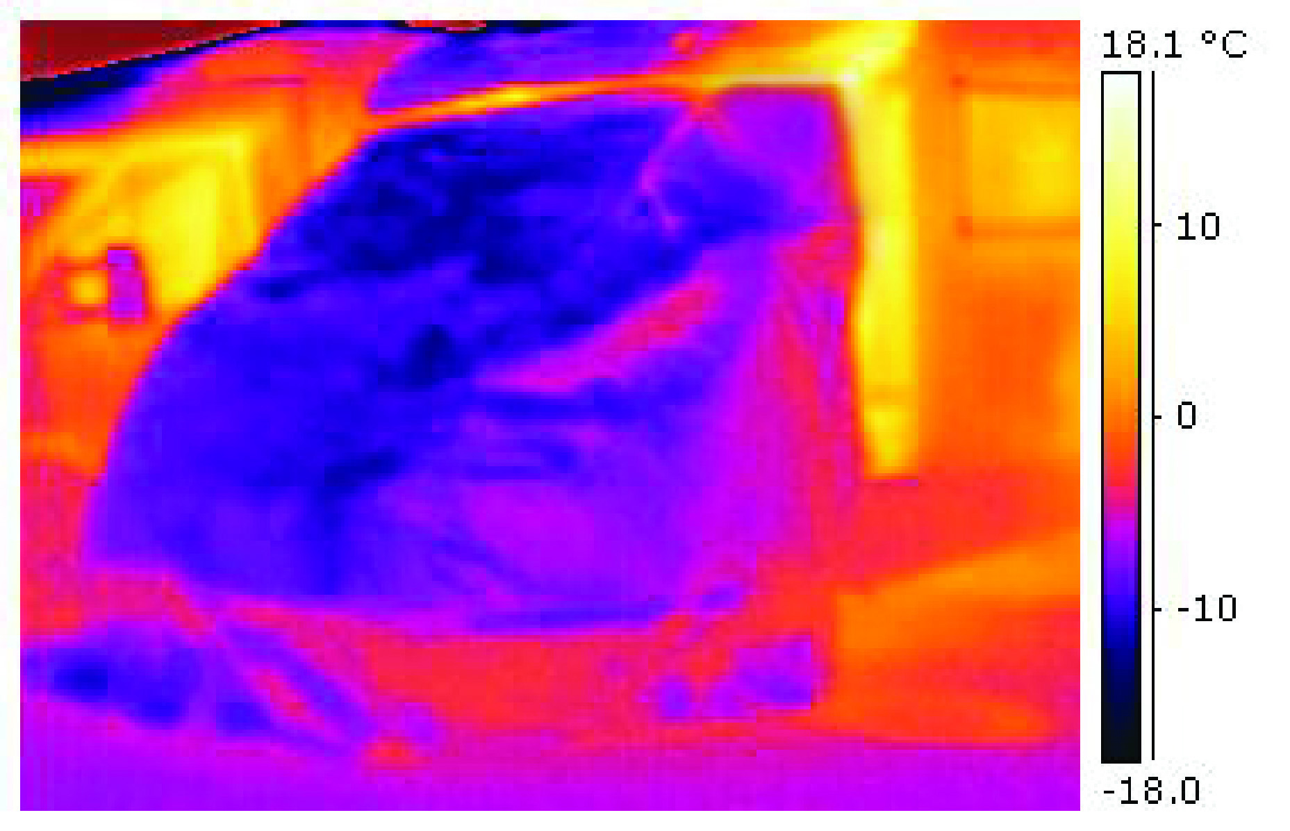 Insulation effect Thermofenstermatte LUX für Vans und Wohnmobile | HINDERMANN
