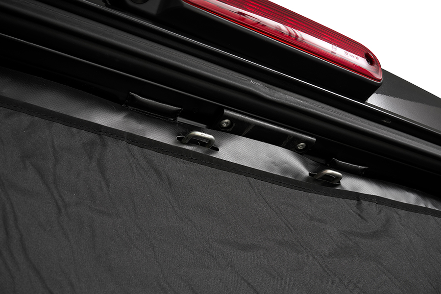 Montage&nbsp;Multibehältnis für Heckgarage im Wohnmobil | HINDERMANN