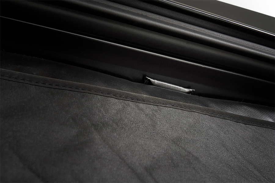 Montage&nbsp;Multibehältnis für Heckgarage im Wohnmobil | HINDERMANN