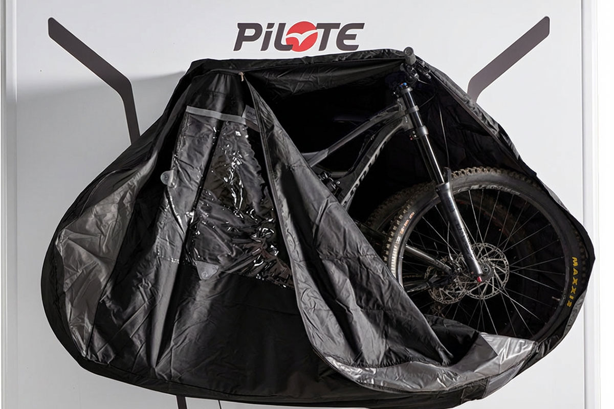 Points forts&nbsp;Fahrradschutzhülle CONCEPT ZWOO für Heckträger | HINDERMANN