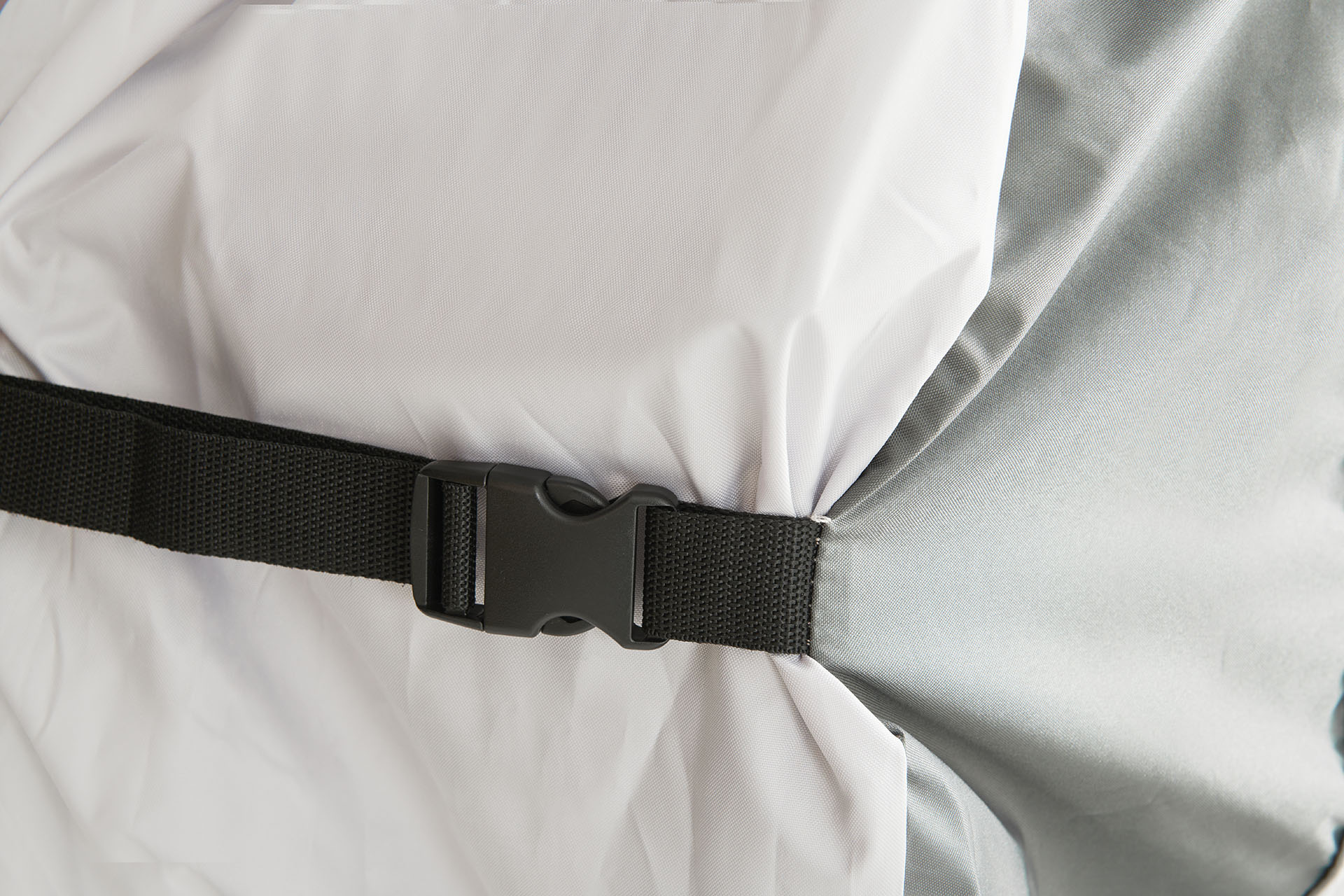 practical&nbsp;Fahrradschutzhülle UNIVERSAL ZWOO für Wohnwagen | HINDERMANN